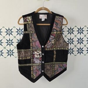 New Directions Black and Multicolor Patterned Vest